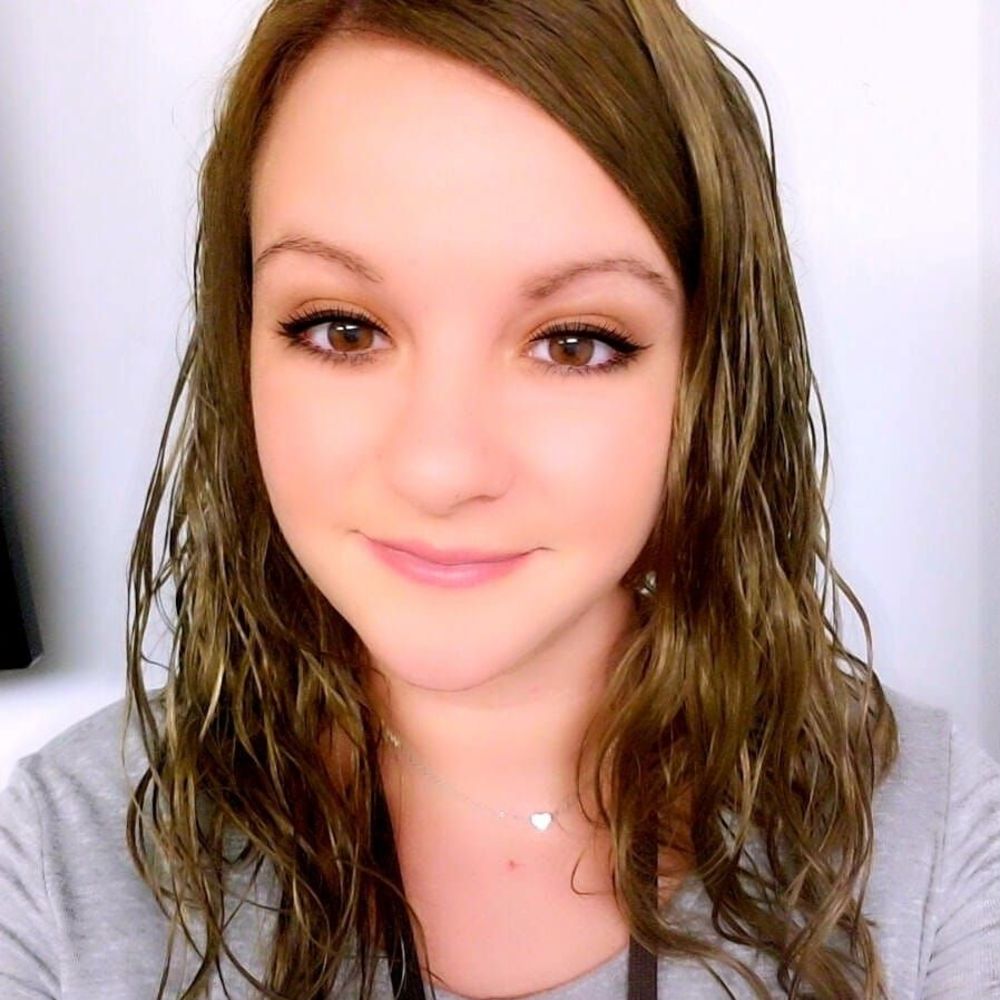 Meet your Posher, Jenny